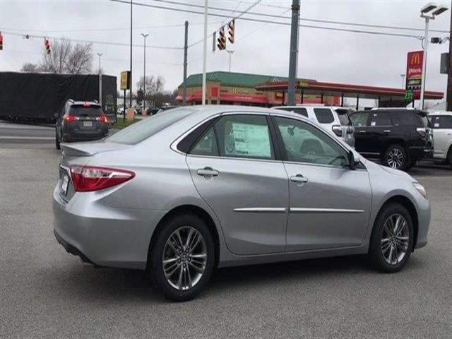 Toyota Camry 2017 photo 8